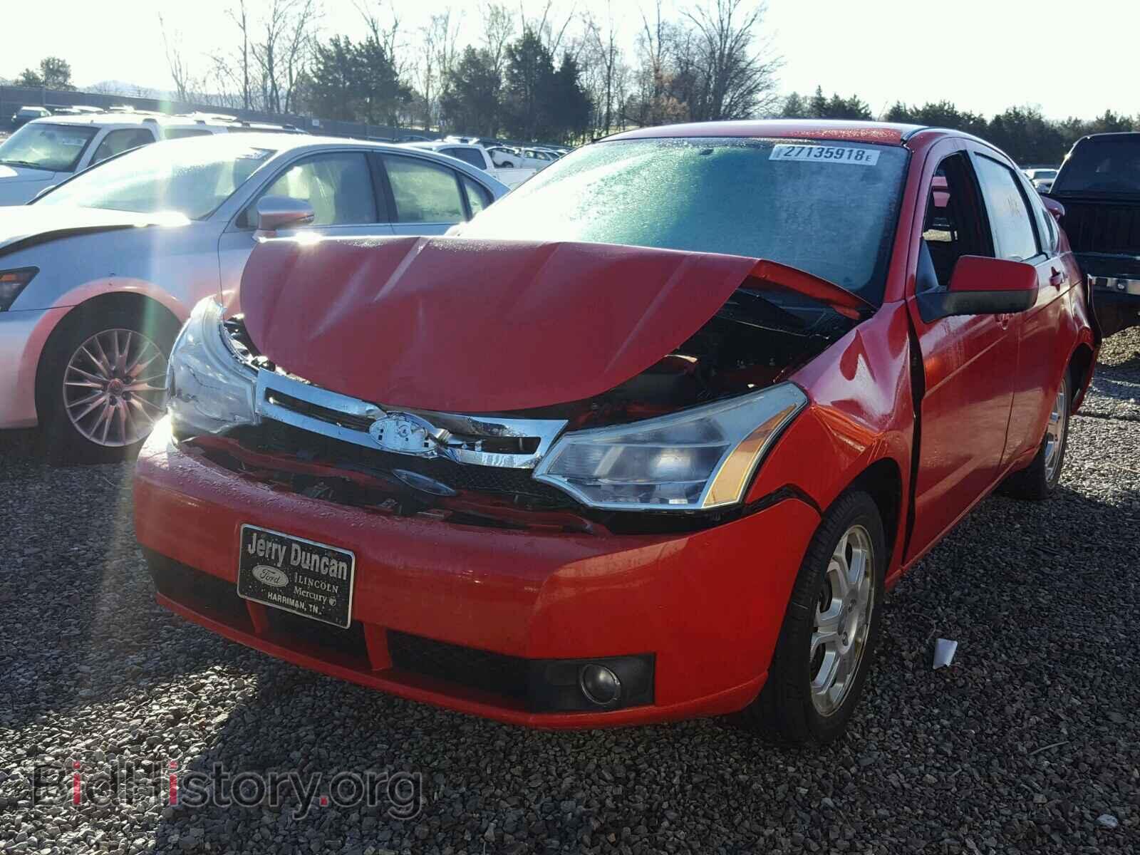 2008 FORD FOCUS - VIN: 1FAHP35N88W212941 - Photo 2