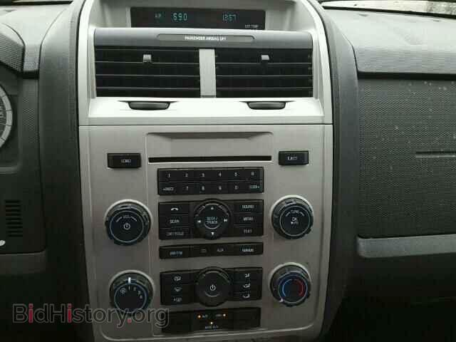 2011 FORD ESCAPE - VIN: 1FMCU0D79BKA99185 - Photo 9