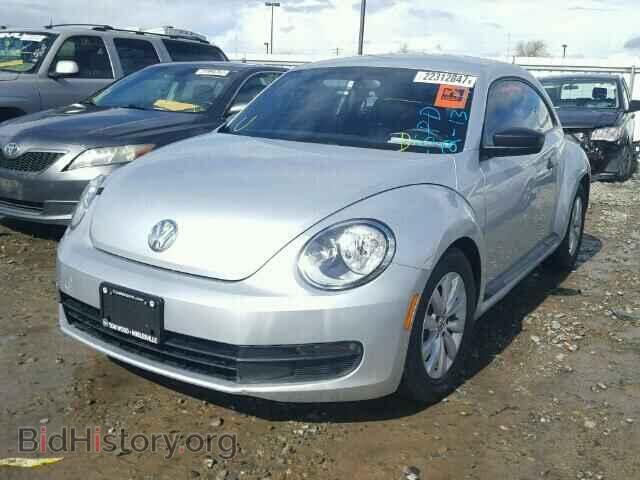 2014 VOLKSWAGEN BEETLE - VIN: 3VWF17AT5EM641719 - Фото 2