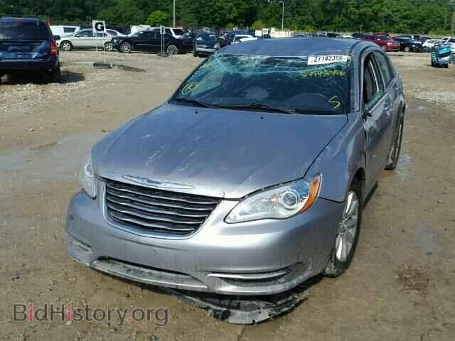 2013 CHRYSLER 200 - VIN: 1C3CCBBG7DN527010 - Фото 2