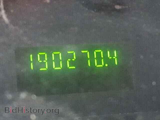 2004 FORD ECONOLINE - VIN: 1FTNE24W74HA60379 - Photo 8