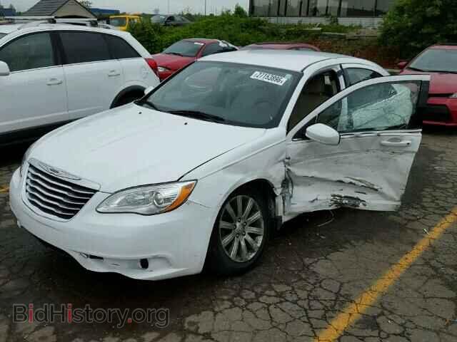 2011 CHRYSLER 200 - VIN: 1C3BC1FB8BN549910 - Фото 2