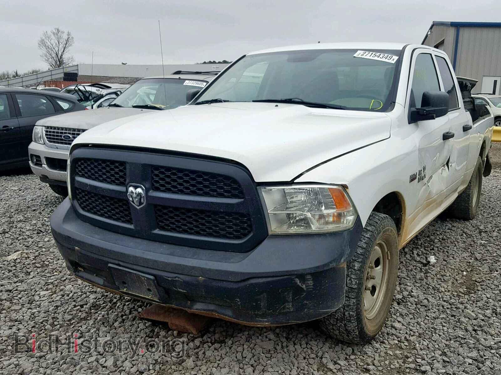 2015 RAM 1500 ST - VIN: 1C6RR7FT4FS705959 - Фото 2