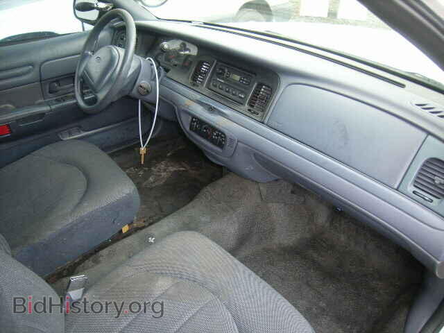 2000 FORD CROWN VIC - VIN: 2FAFP71W9YX104443 - Фото 5