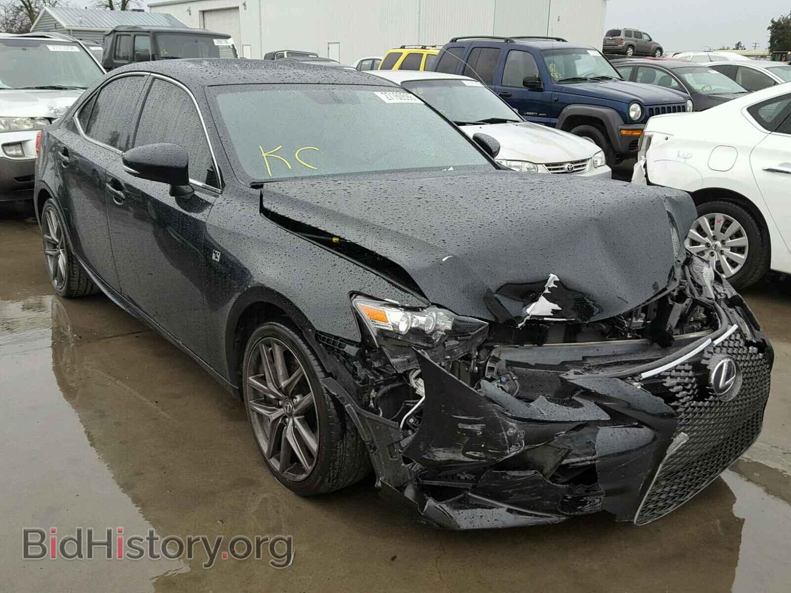 Фотография JTHBE1D20F5015524 - LEXUS IS350 2015