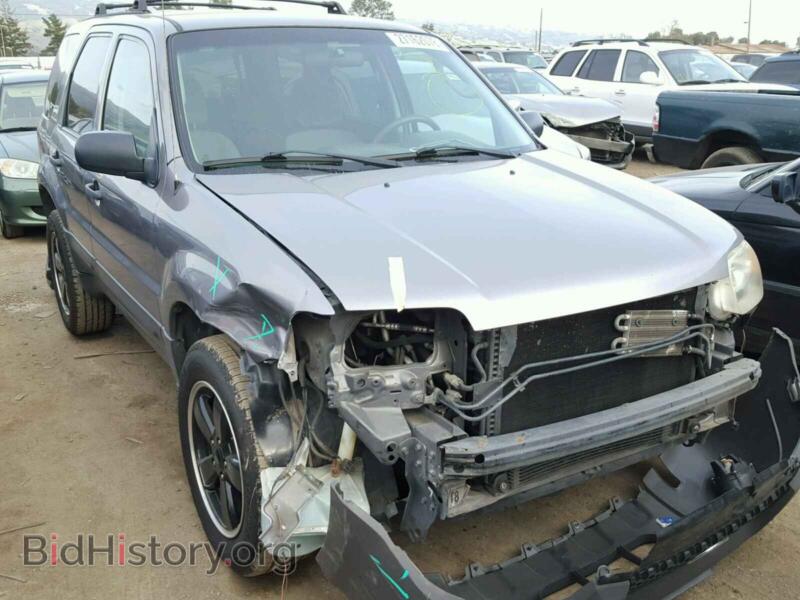 2007 Ford ESCAPE Escape XLT (VIN 1FMCU03107KA26310) — фото 1 из 10, Copart, повреждение: задняя часть