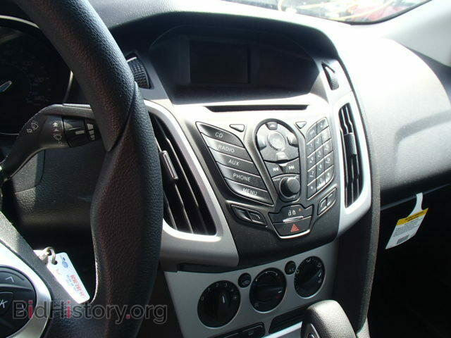 2013 FORD FOCUS - VIN: 1FADP3F2XDL242991 - Photo 10