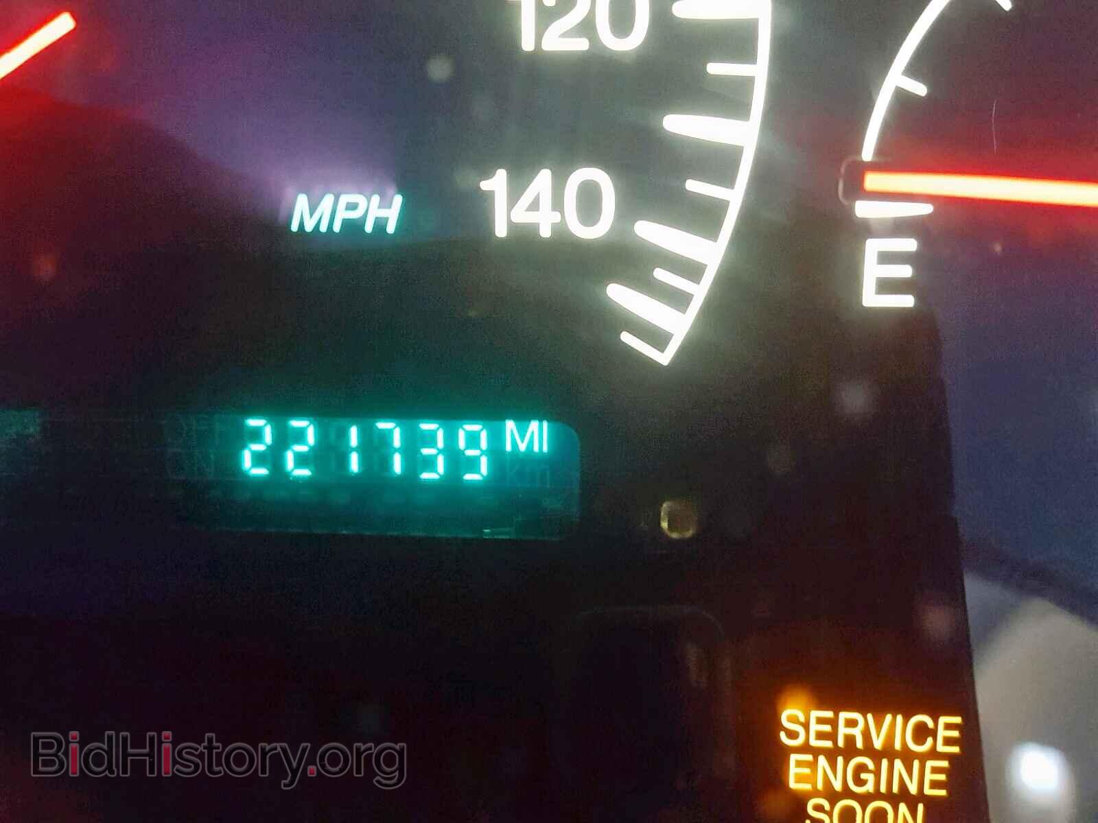 2000 CADILLAC DEVILLE - VIN: 1G6KF5495YU162226 - Фото 8