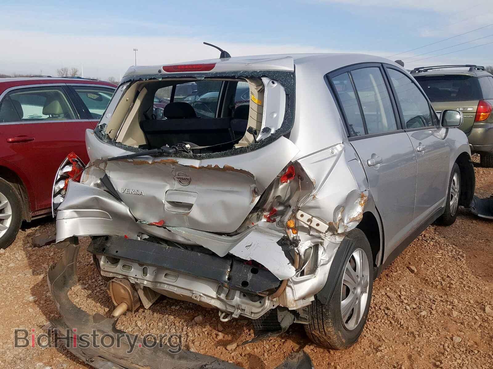 2008 NISSAN VERSA - VIN: 3N1BC13E88L386732 - Фото 4