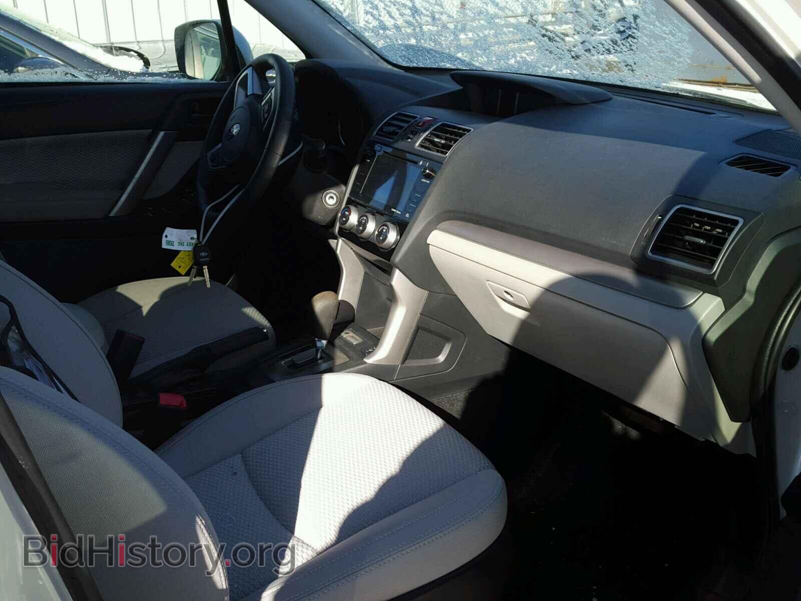 2017 SUBARU FORESTER - VIN: JF2SJAEC9HH509307 - Photo 5