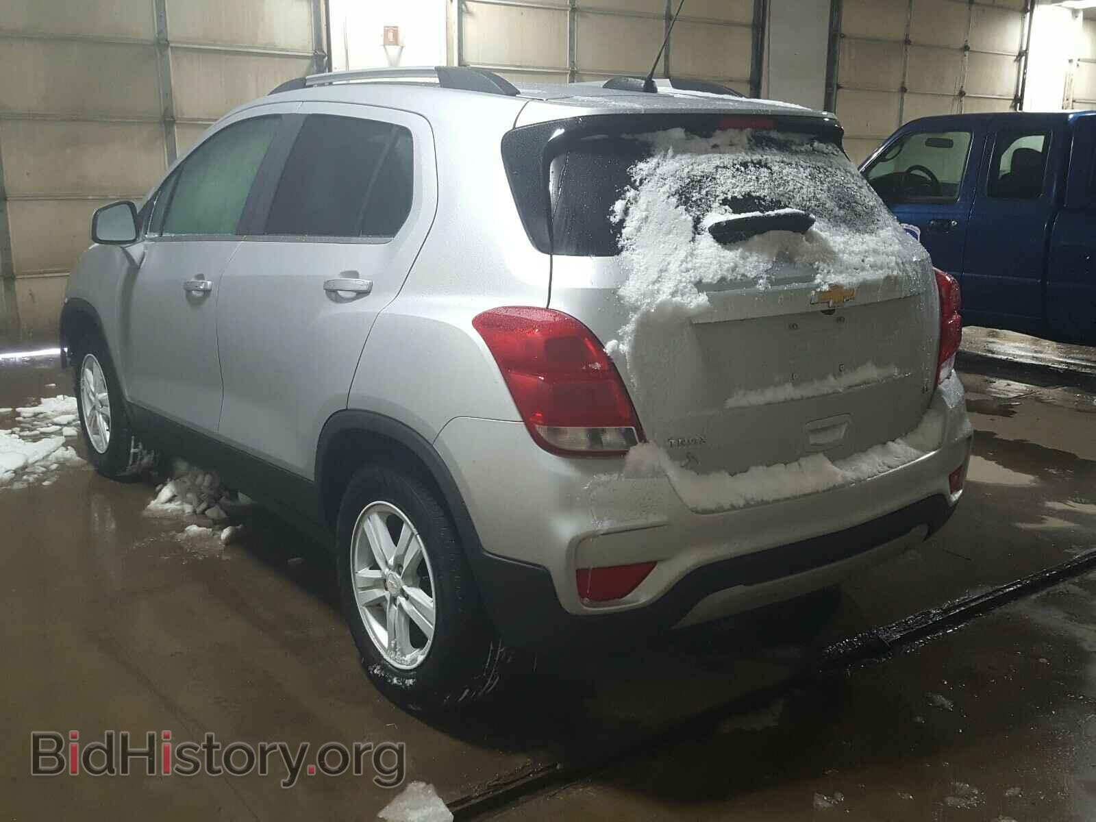 2019 CHEVROLET TRAX - VIN: 3GNCJLSB3KL360595 - Фото 3