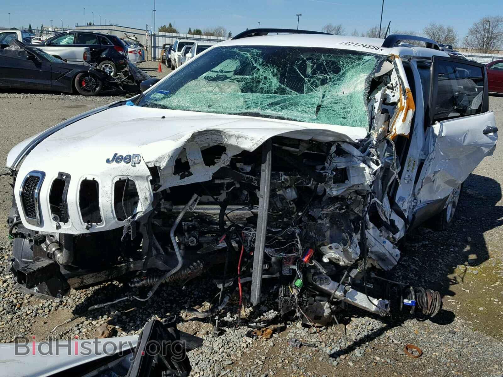 2017 JEEP CHEROKEE - VIN: 1C4PJLAB1HW593146 - Photo 2