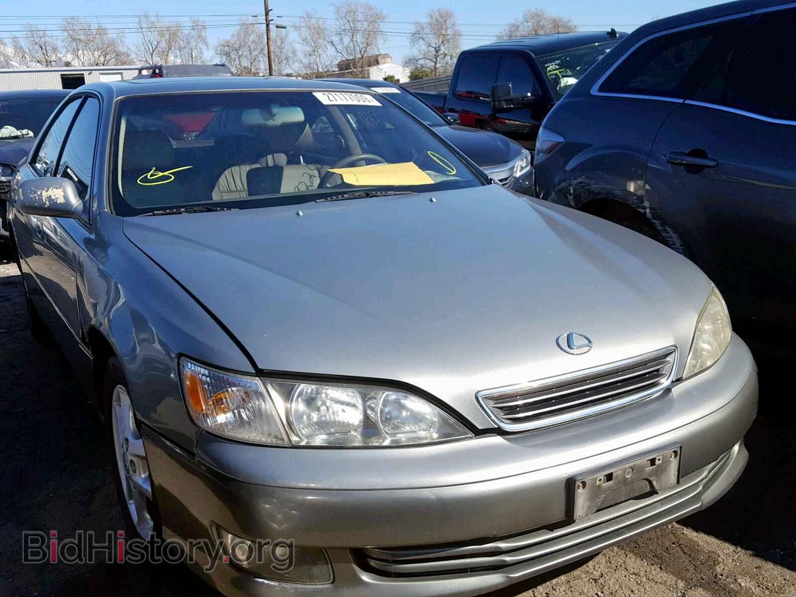 Photo JT8BF28G310314620 - LEXUS ES300 2001