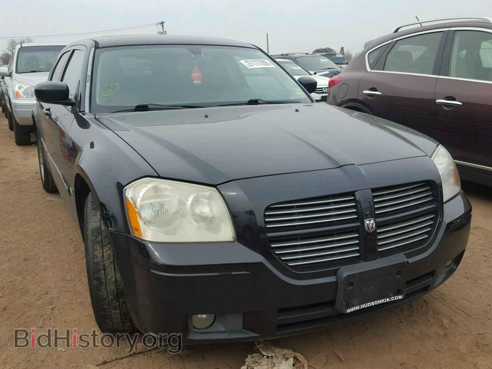Фотография 2D8FV47V46H123813 - DODGE MAGNUM 2006