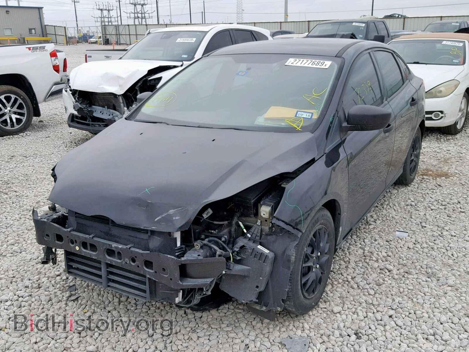2014 FORD FOCUS - VIN: 1FADP3E25EL451901 - Photo 2
