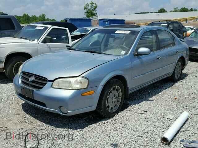 2000 NISSAN MAXIMA - VIN: JN1CA31A3YT003376 - Photo 2