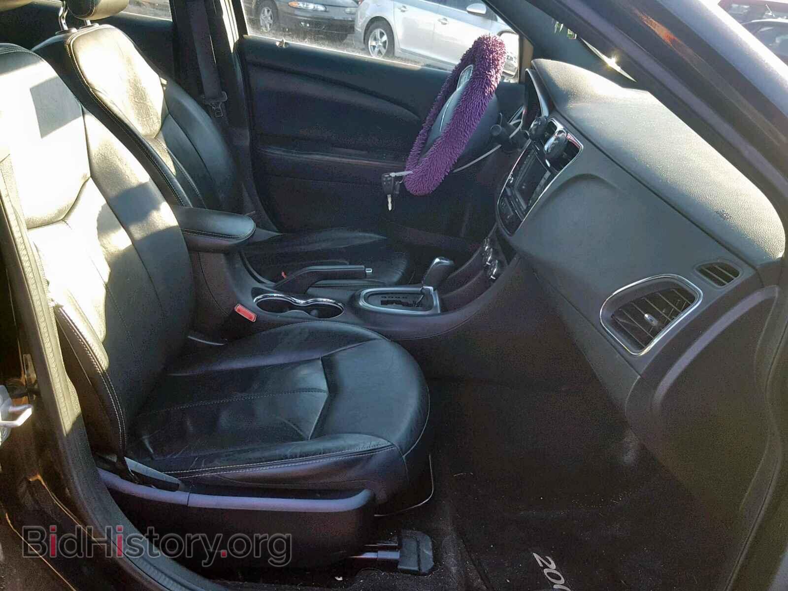 2011 CHRYSLER 200 - VIN: 1C3BC2FB0BN582020 - Фото 5