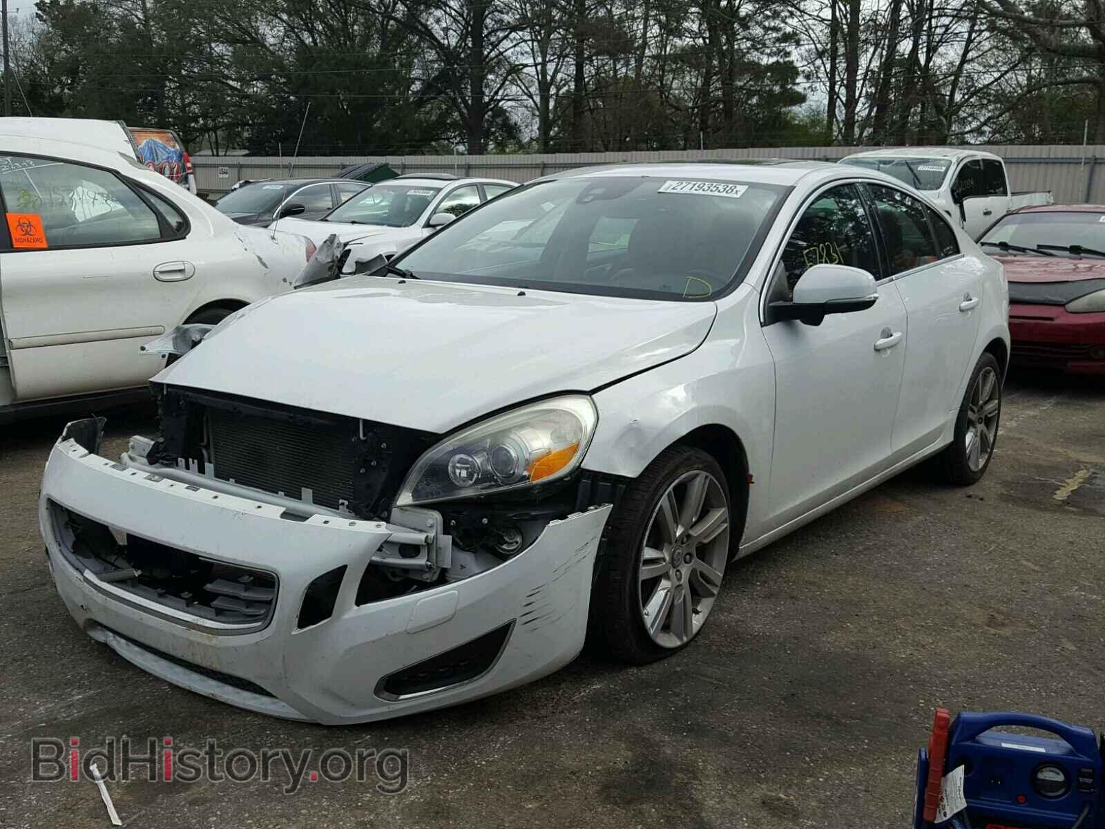 2011 VOLVO S60 - VIN: YV1902FH8B2015184 - Фото 2