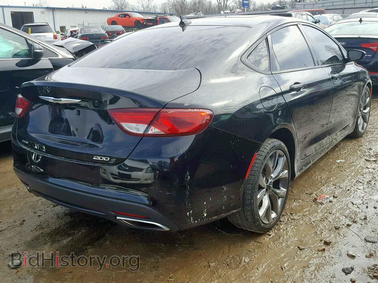 2015 CHRYSLER 200 - VIN: 1C3CCCDGXFN553638 - Photo 4