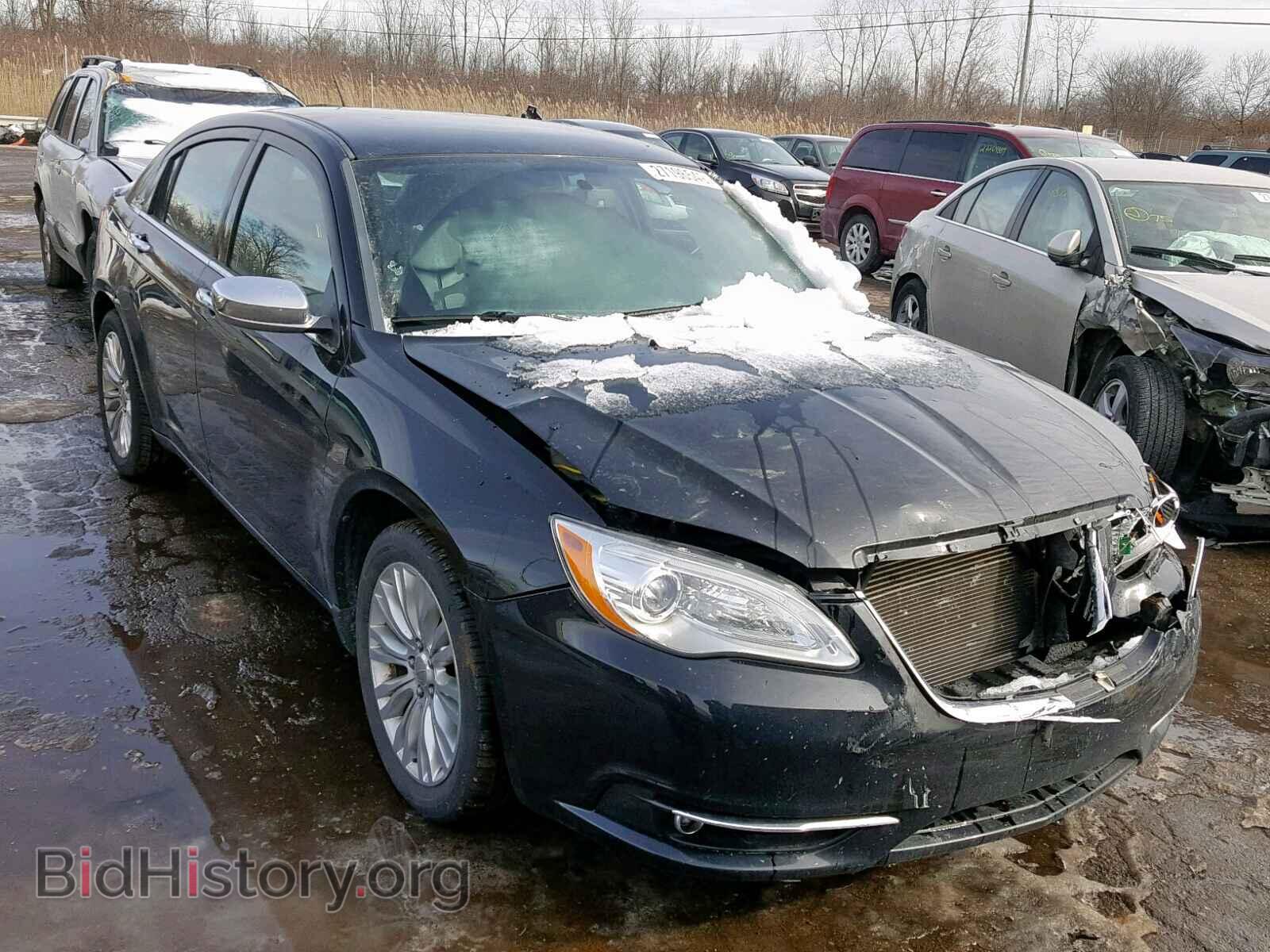 Photo 1C3BC2FB4BN600728 - CHRYSLER 200 2011