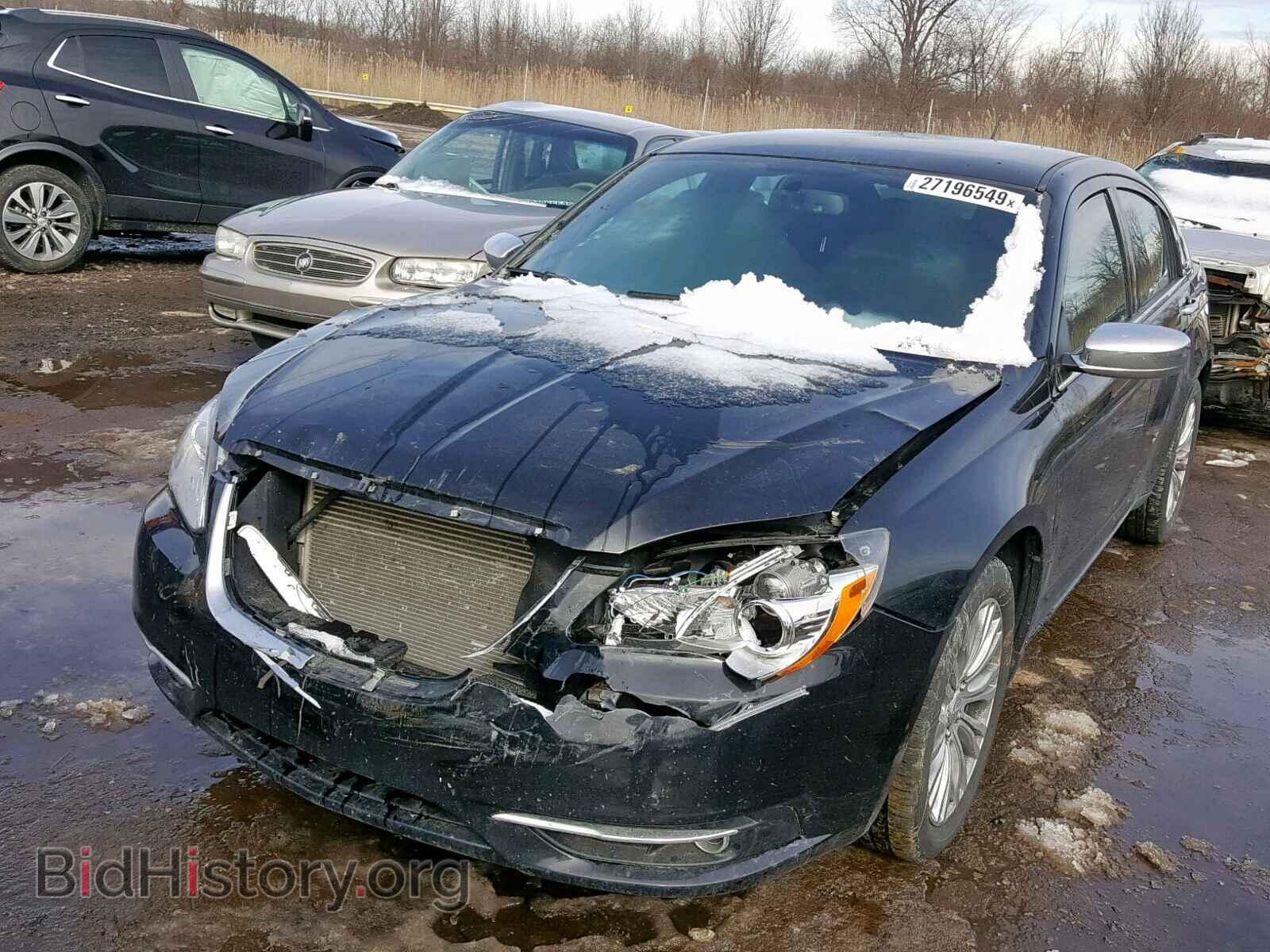 2011 CHRYSLER 200 - VIN: 1C3BC2FB4BN600728 - Фото 2