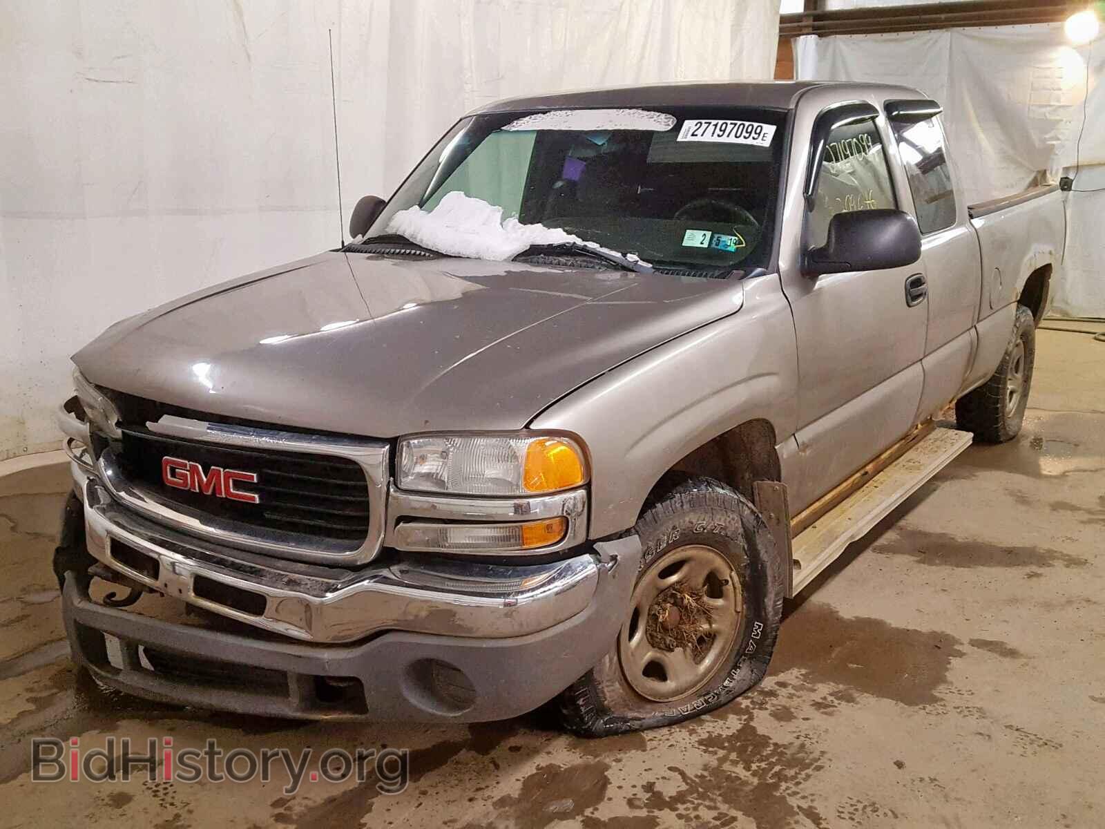 2003 GMC NEW SIERRA - VIN: 1GTEK19VX3E176050 - Фото 2
