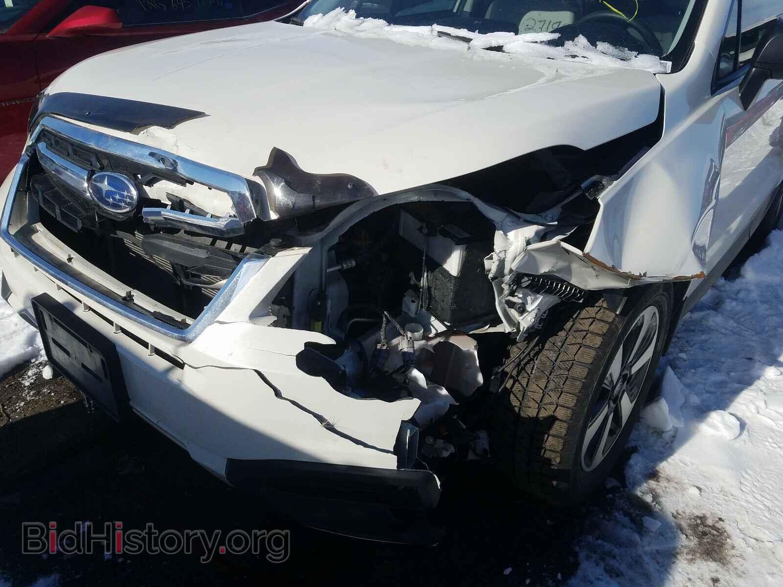 2017 SUBARU FORESTER - VIN: JF2SJABCXHH805795 - Фото 9