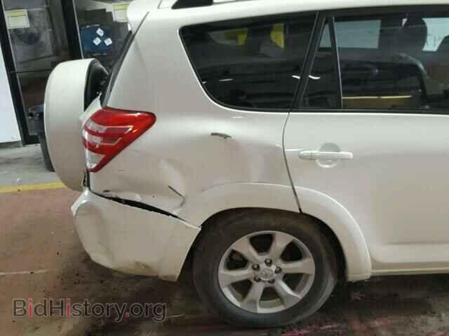2011 TOYOTA RAV4 - VIN: 2T3DF4DV4BW118080 - Фото 9