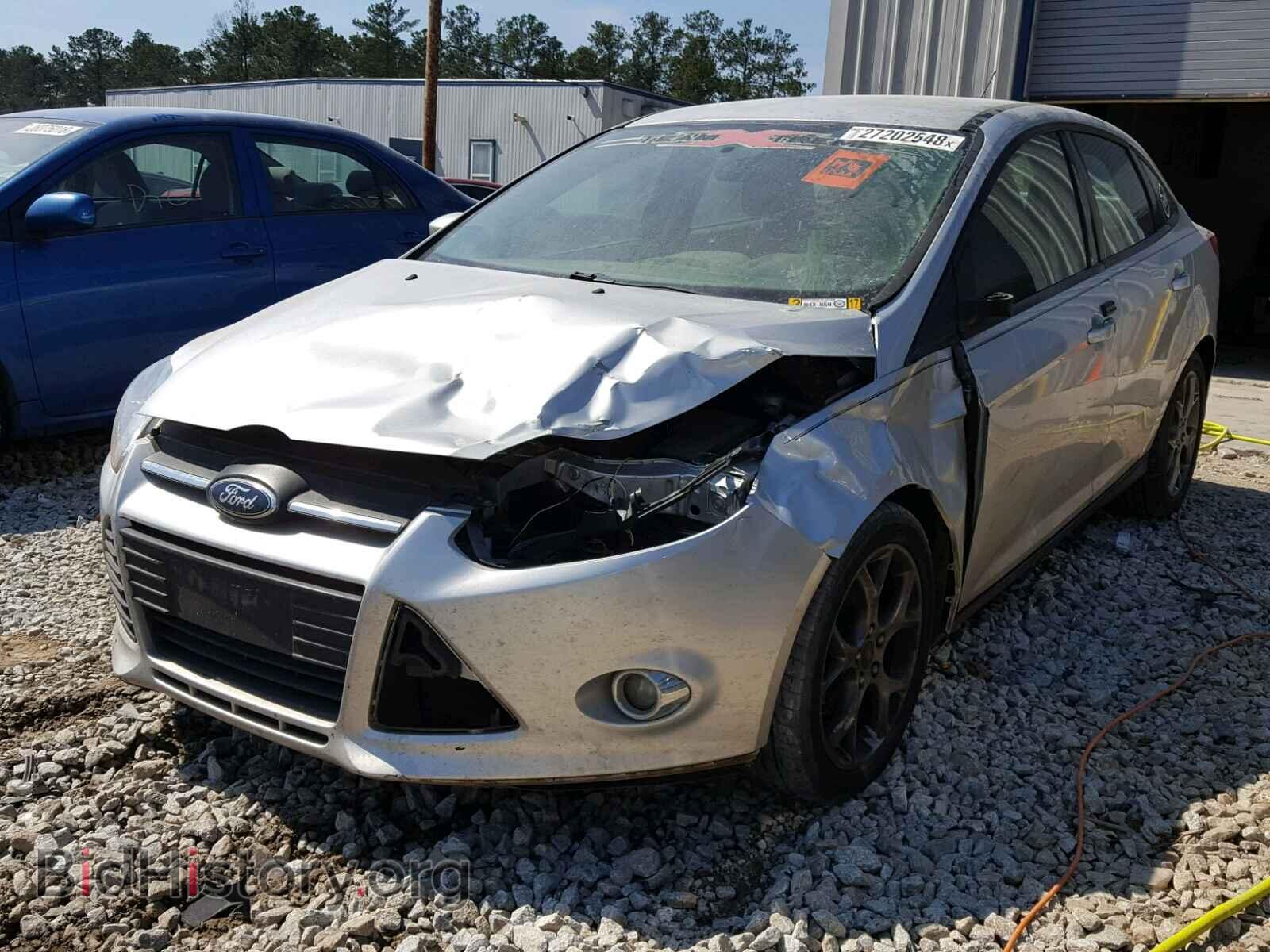 2013 FORD FOCUS - VIN: 1FADP3F29DL104102 - Photo 2