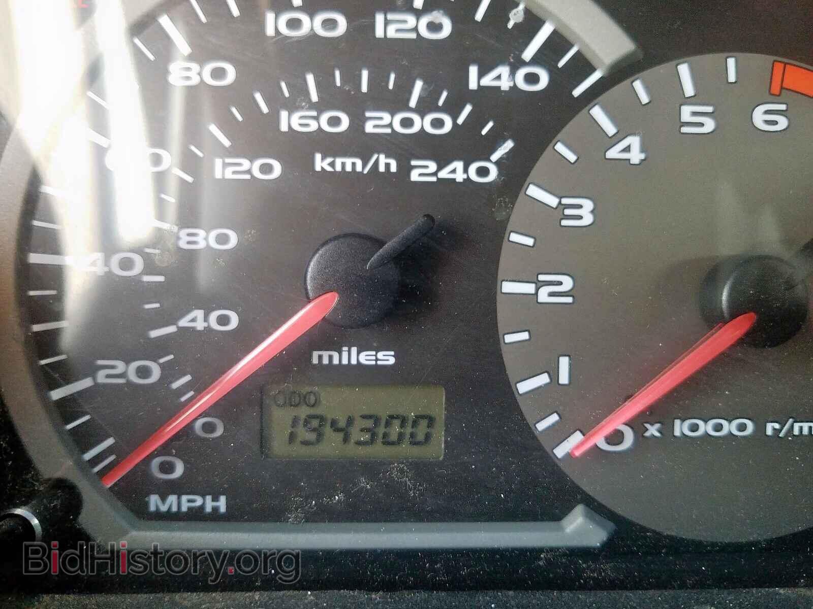2004 MITSUBISHI ECLIPSE - VIN: 4A3AC44G84E046465 - Фото 8