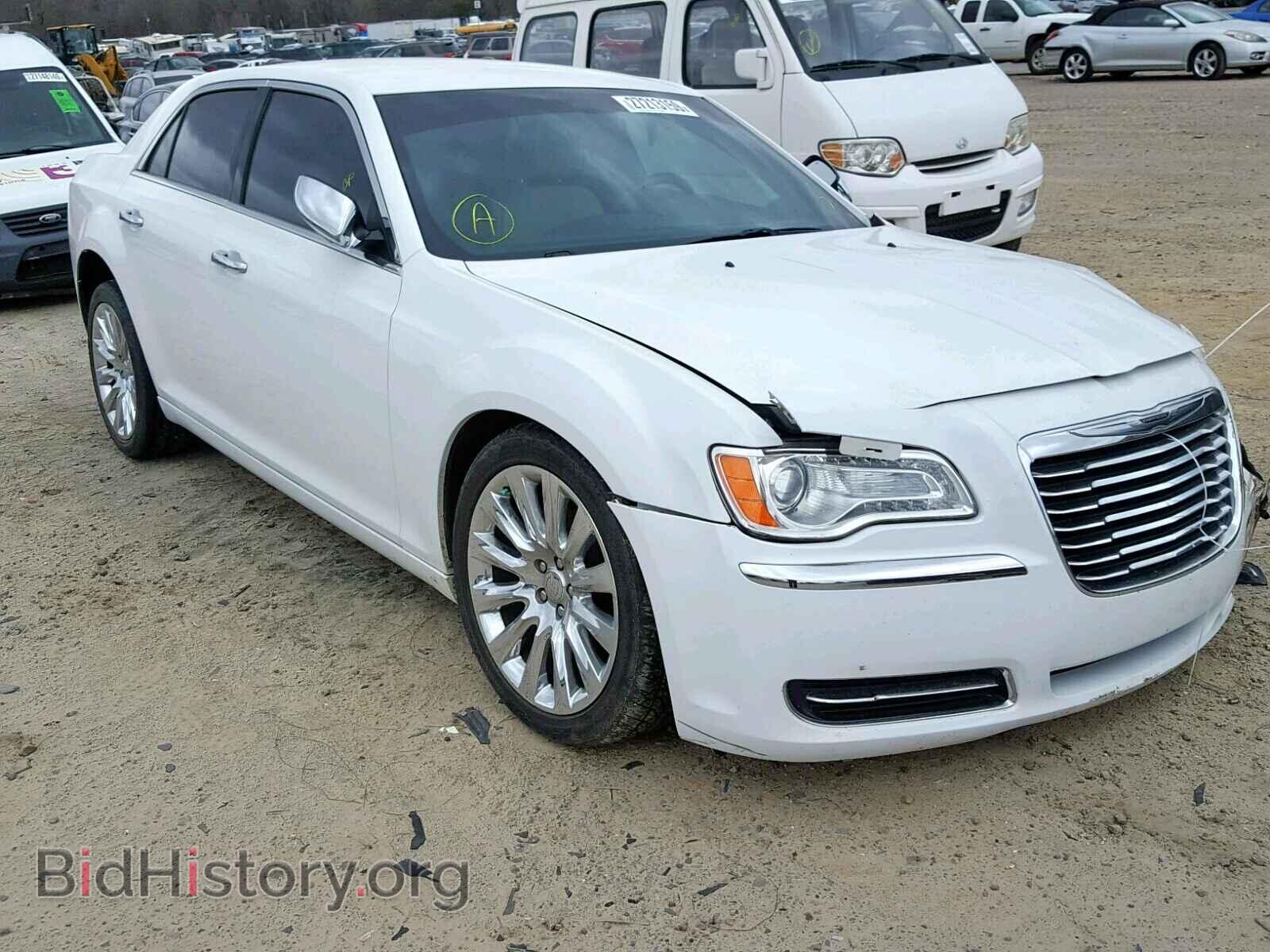 Фотография 2C3CCAAG2EH330350 - CHRYSLER 300 2014