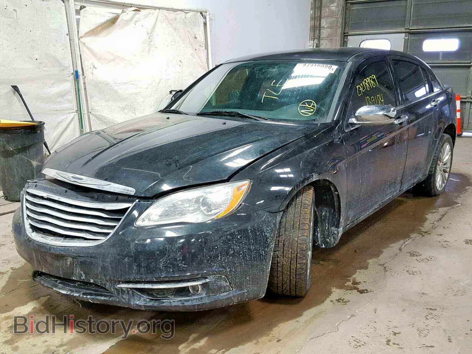 2011 CHRYSLER 200 - VIN: 1C3BC2FG9BN580844 - Photo 2