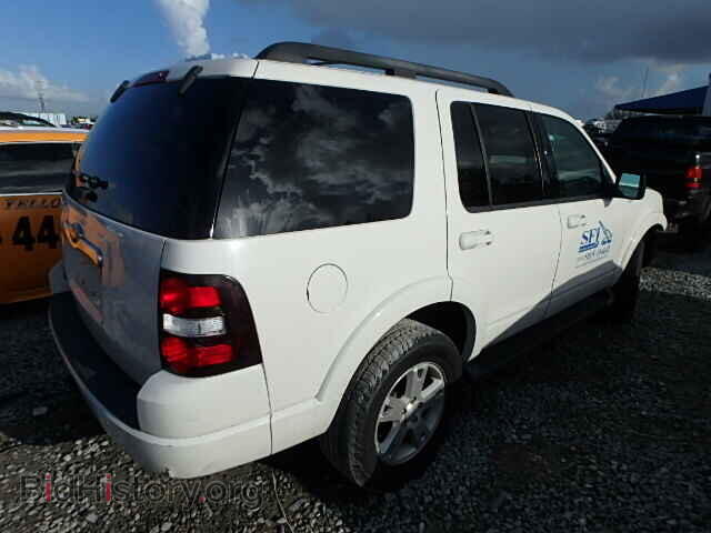 2009 Ford EXPLORER (VIN 1FMEU63E79UA28464) — фото 4 из 10