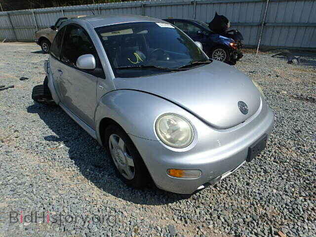 Photo 3VWCF21C3YM431048 - VOLKSWAGEN BEETLE 2000