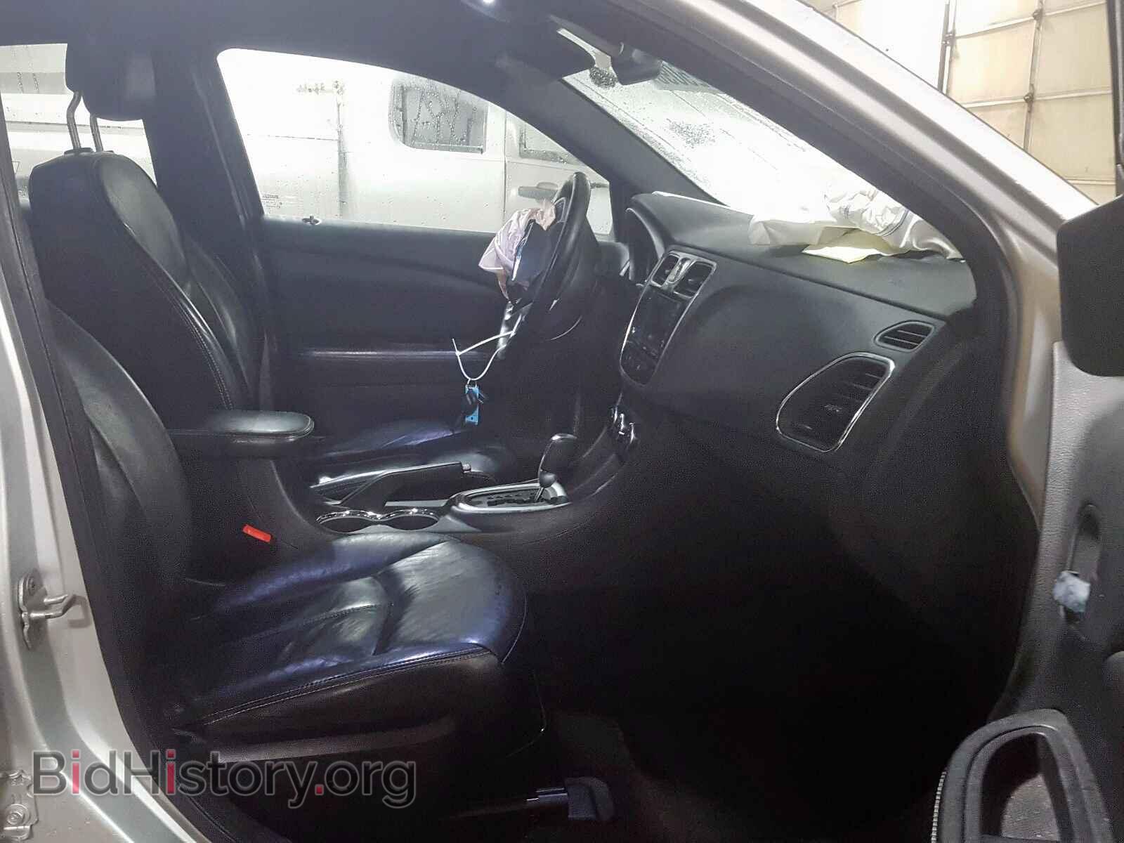2011 CHRYSLER 200 - VIN: 1C3BC2FG6BN581269 - Фото 5
