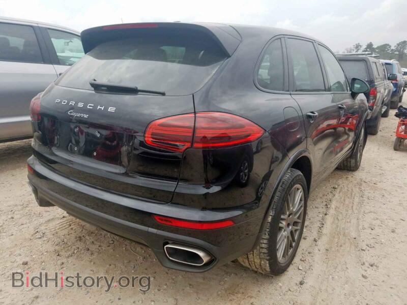 2017 Porsche CAYENNE (VIN WP1AA2A23HKA85394) — фото 4 из 10