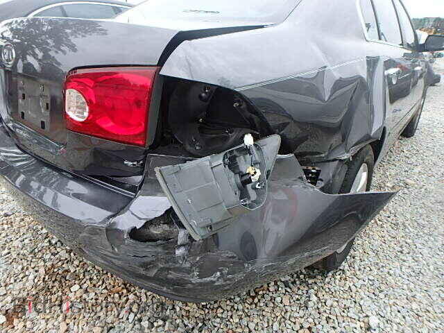 2006 KIA OPTIMA - VIN: KNAGE123465050633 - Фото 10