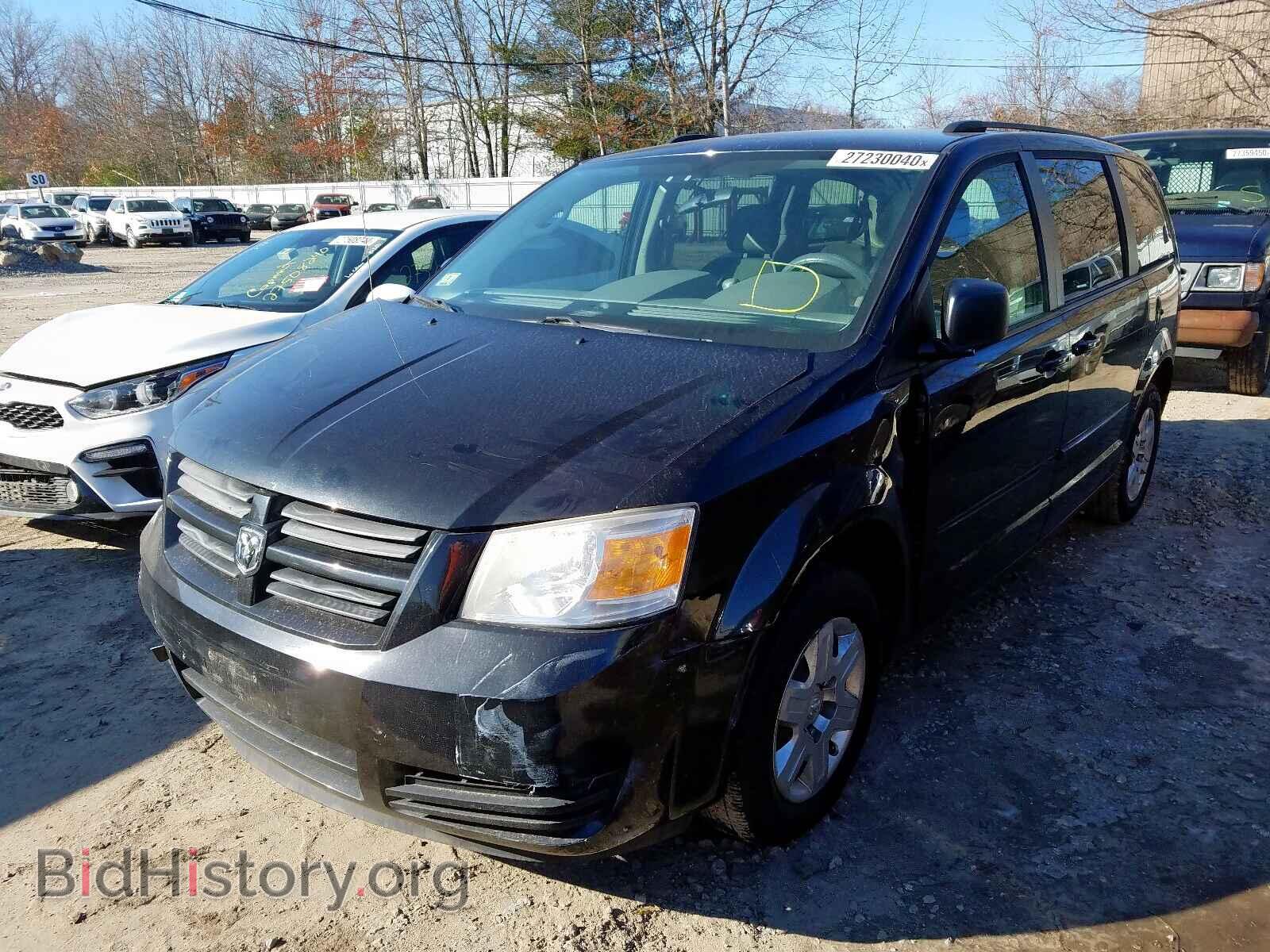 2010 DODGE CARAVAN - VIN: 2D4RN4DE0AR379940 - Фото 2