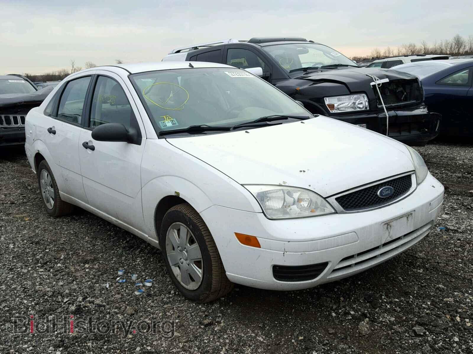 Фотография 1FAHP34N07W354930 - FORD FOCUS 2007