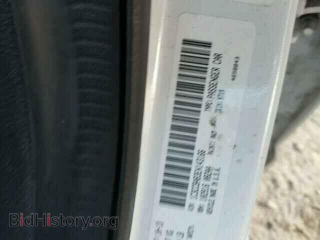 2014 CHRYSLER 200 - VIN: 1C3CCBAB3EN143166 - Фото 10