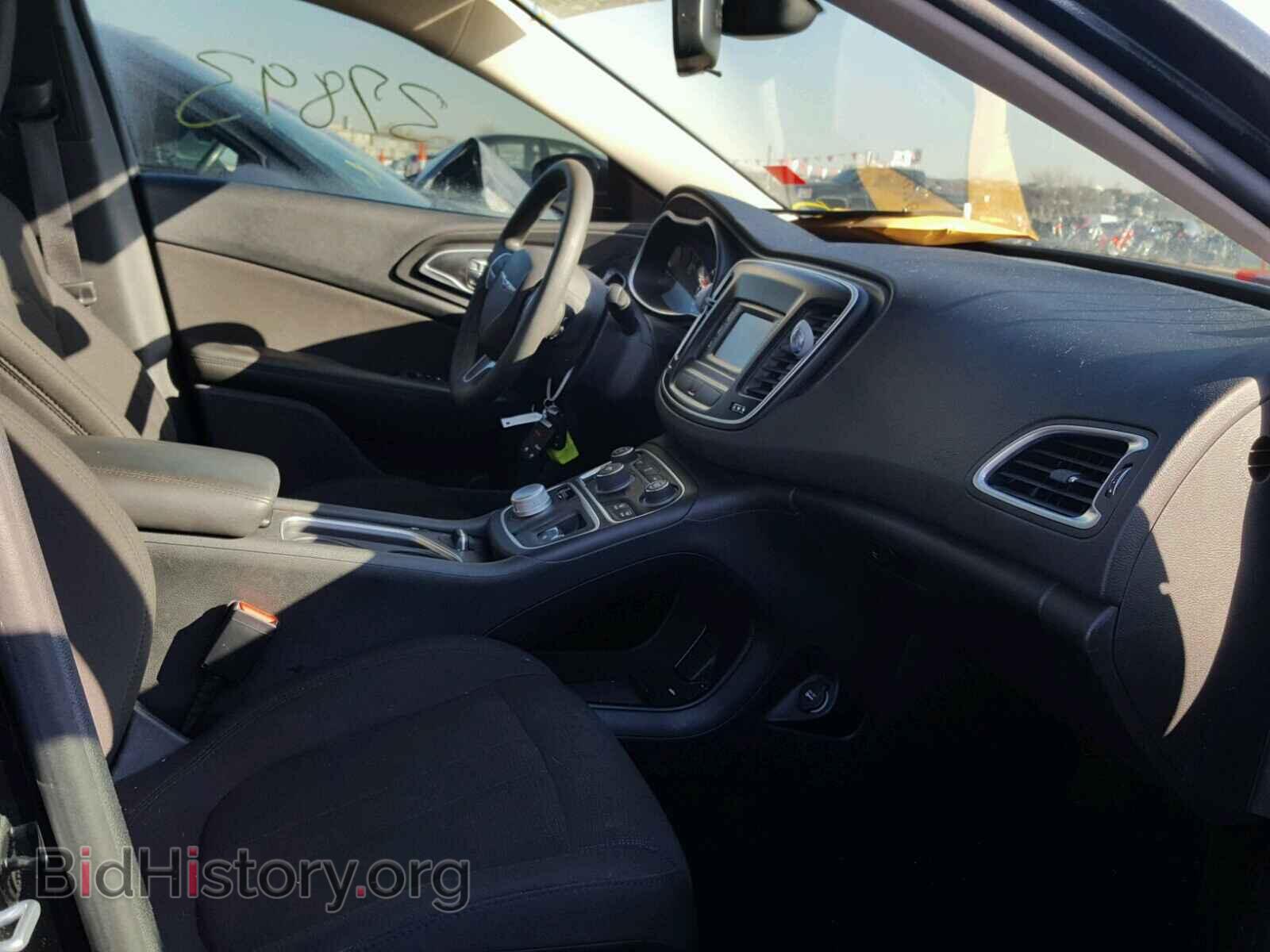 2016 CHRYSLER 200 - VIN: 1C3CCCAB7GN173067 - Фото 5