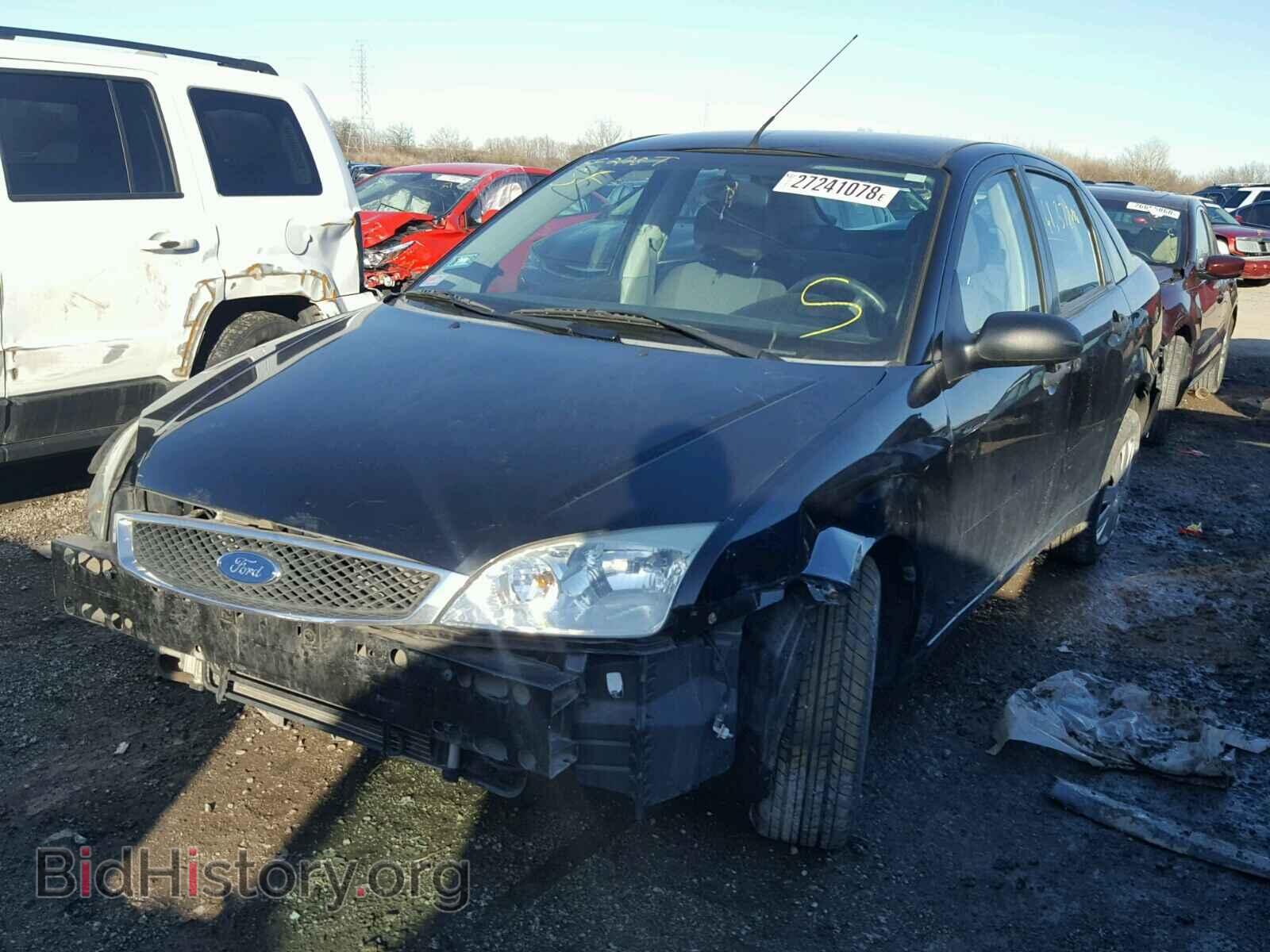 2006 FORD FOCUS - VIN: 1FAFP34N66W102718 - Фото 2