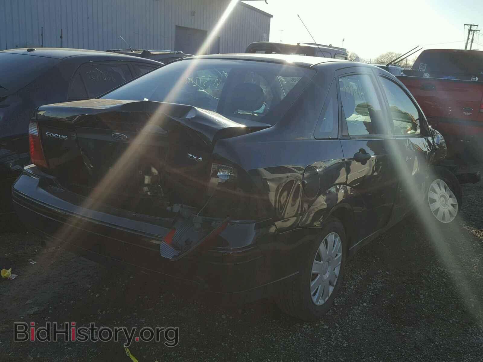 2006 FORD FOCUS - VIN: 1FAFP34N66W102718 - Фото 4