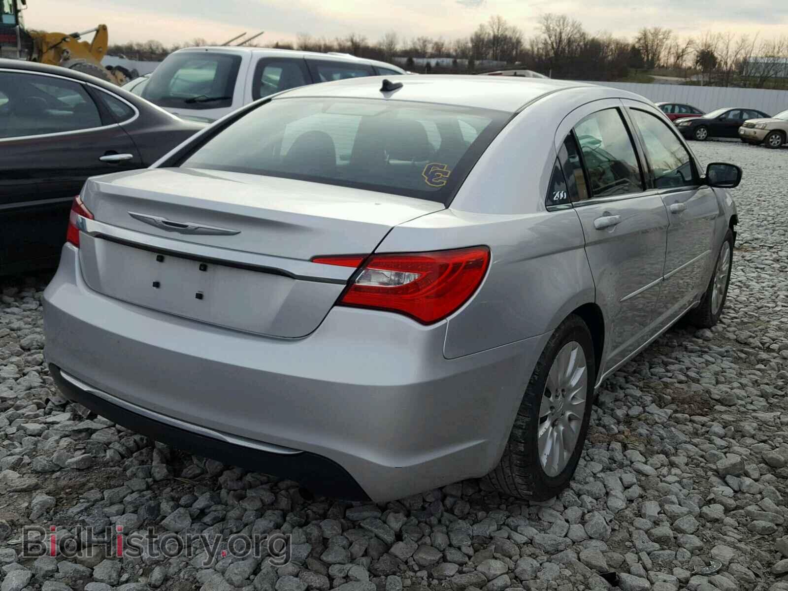 2012 CHRYSLER 200 - VIN: 1C3CCBAB7CN271827 - Фото 4
