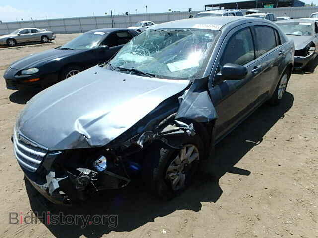 2010 CHRYSLER SEBRING - VIN: 1C3CC4FB0AN132737 - Фото 2