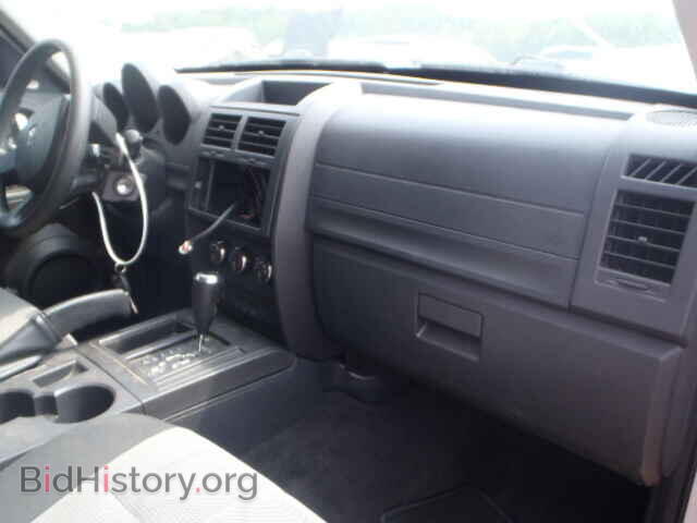 2007 DODGE NITRO - VIN: 1D8GT28K27W546394 - Photo 5