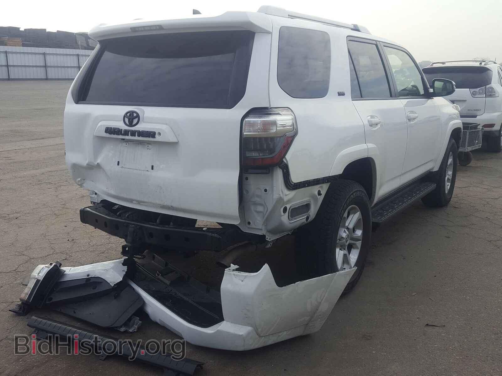 2017 TOYOTA 4RUNNER - VIN: JTEBU5JRXH5480923 - Фото 4