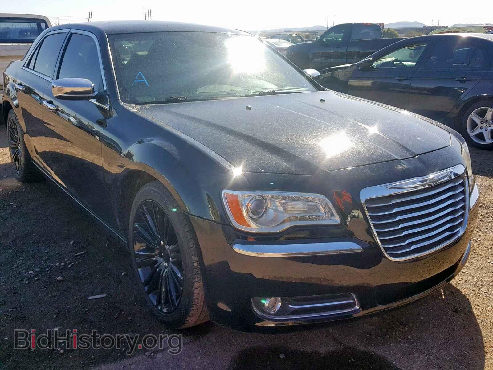 Photo 2C3CA6CT2BH594404 - CHRYSLER 300 2011