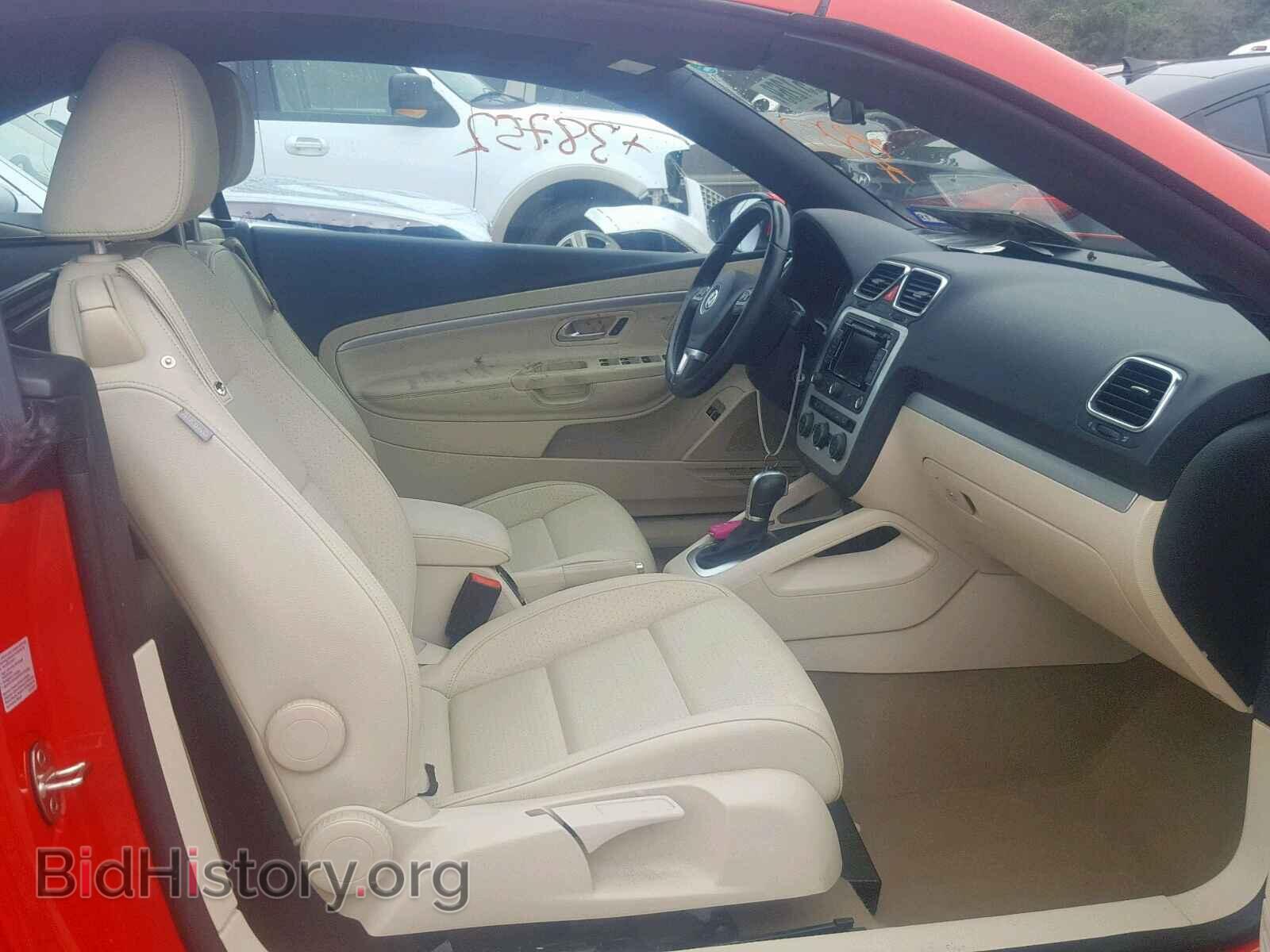 2015 VOLKSWAGEN EOS - VIN: WVWBW8AH7FV002575 - Фото 5