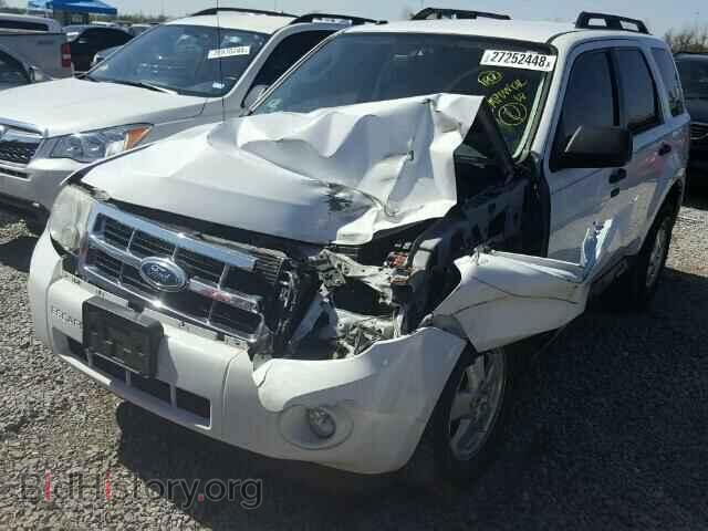 2011 FORD ESCAPE - VIN: 1FMCU0D70BKB74632 - Photo 2